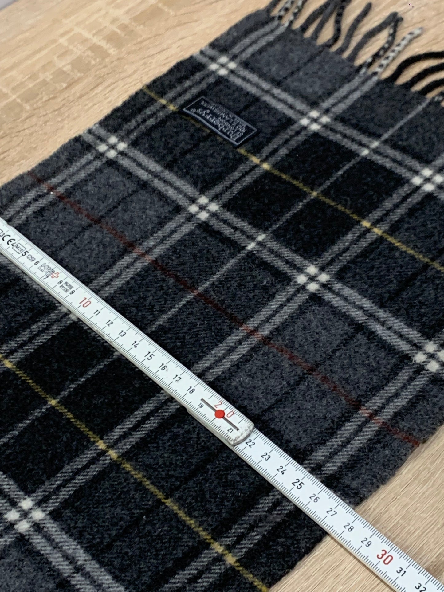 écharpe vintage Burberry 100%laine
