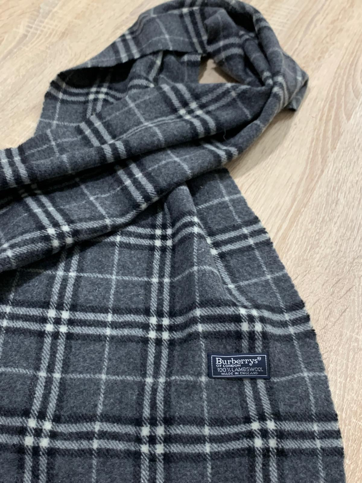 Écharpe Burberry 100% Laine