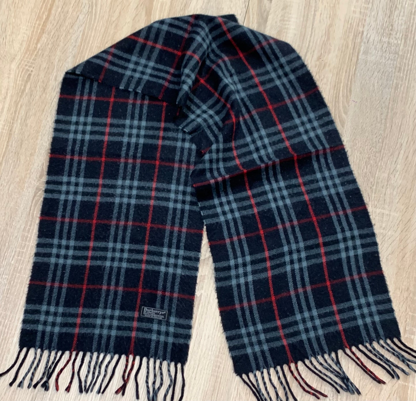 écharpe Burberry 100% laine