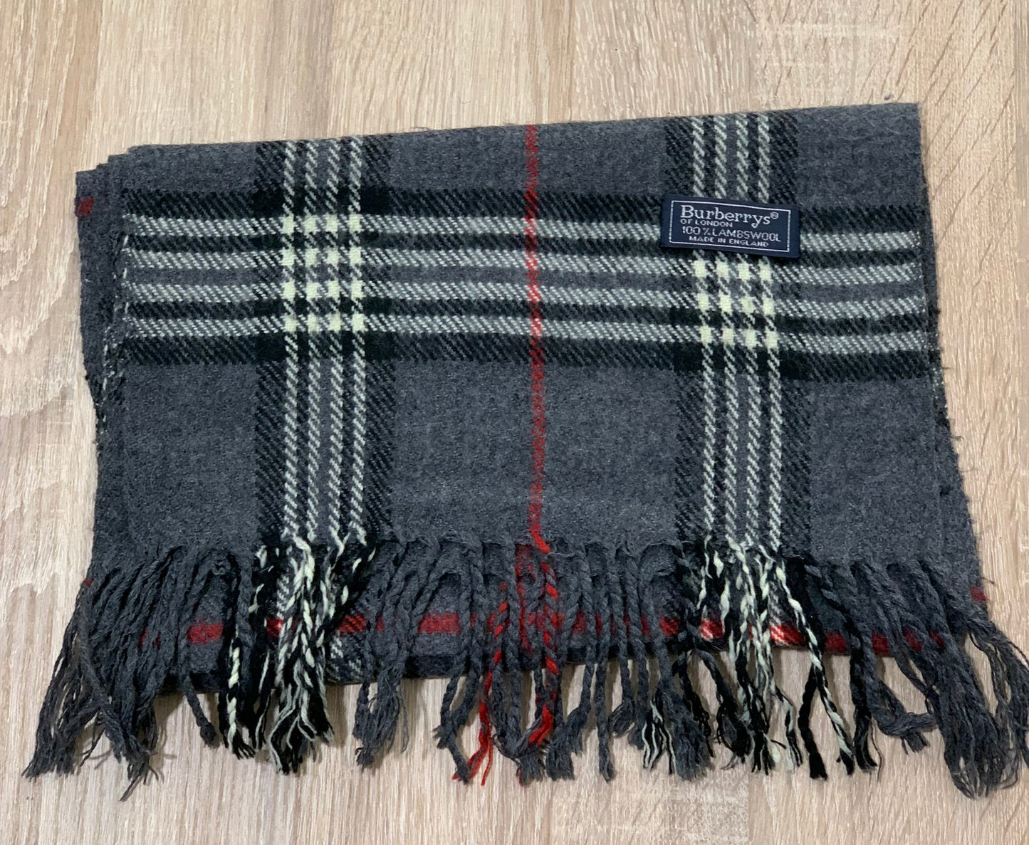 écharpe vintage Burberry 100%laine