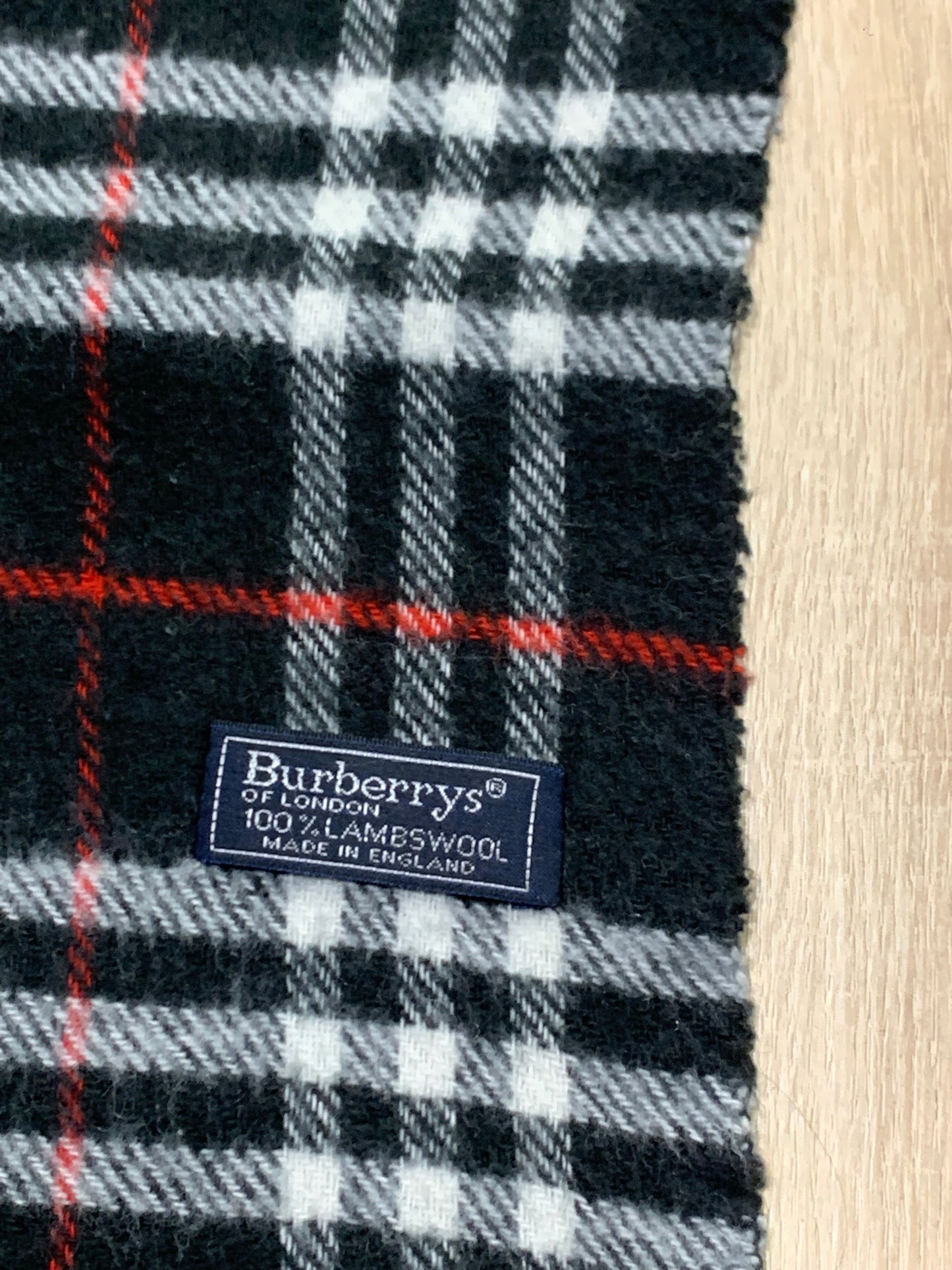 écharpe Burberry 100% laine vintage