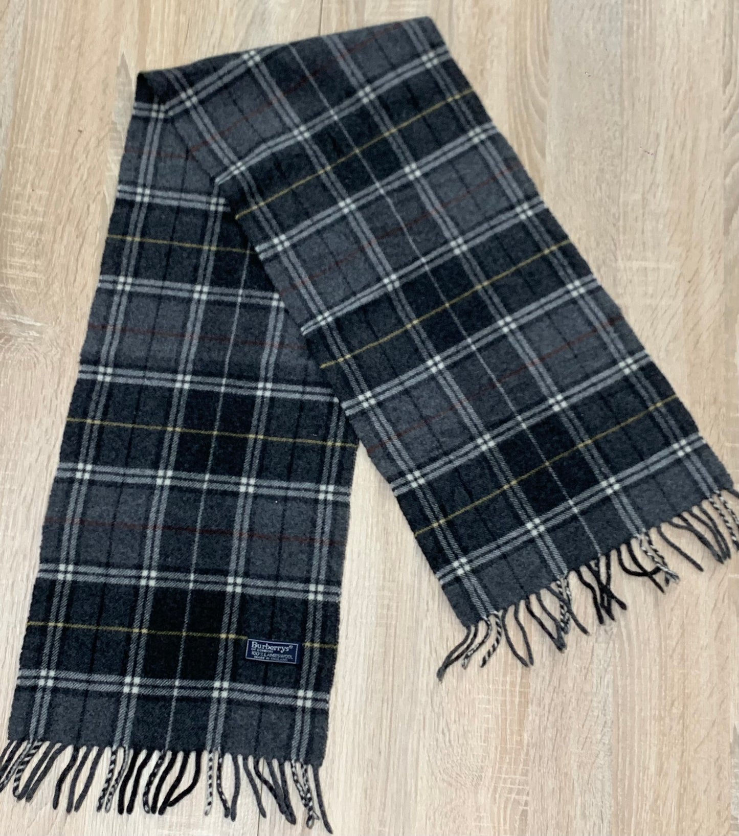 écharpe vintage Burberry 100%laine