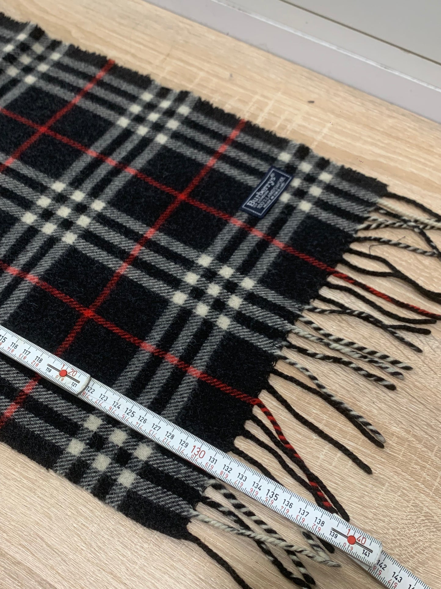 écharpe Burberry 100% laine vintage