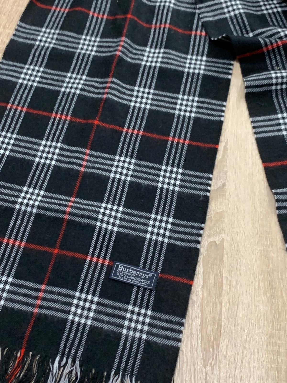 Écharpe Burberry 100% Laine