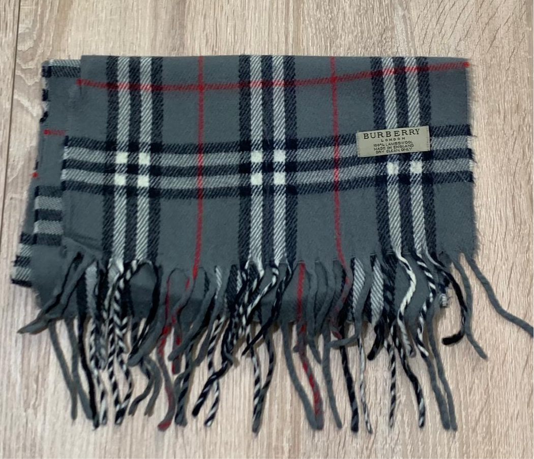 Écharpe Burberry 100% Laine