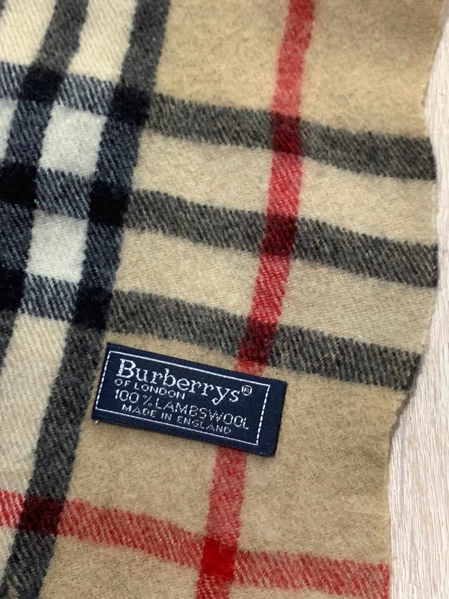 écharpe Burberry 100% laine