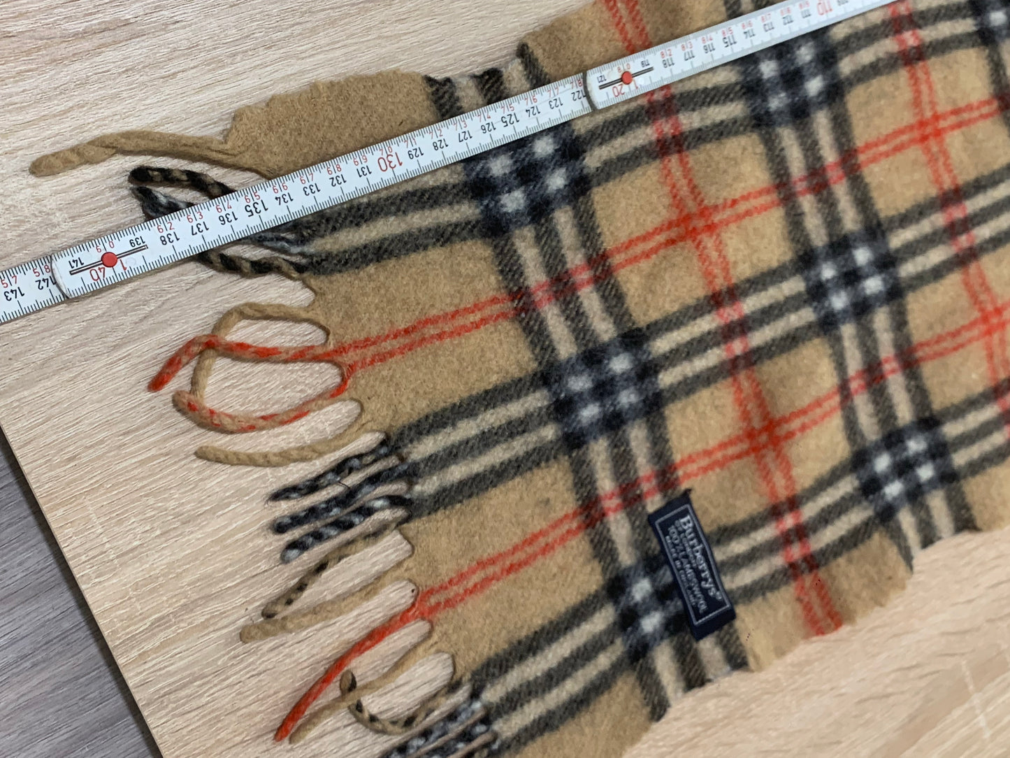 écharpe Burberry 100% laine vintage