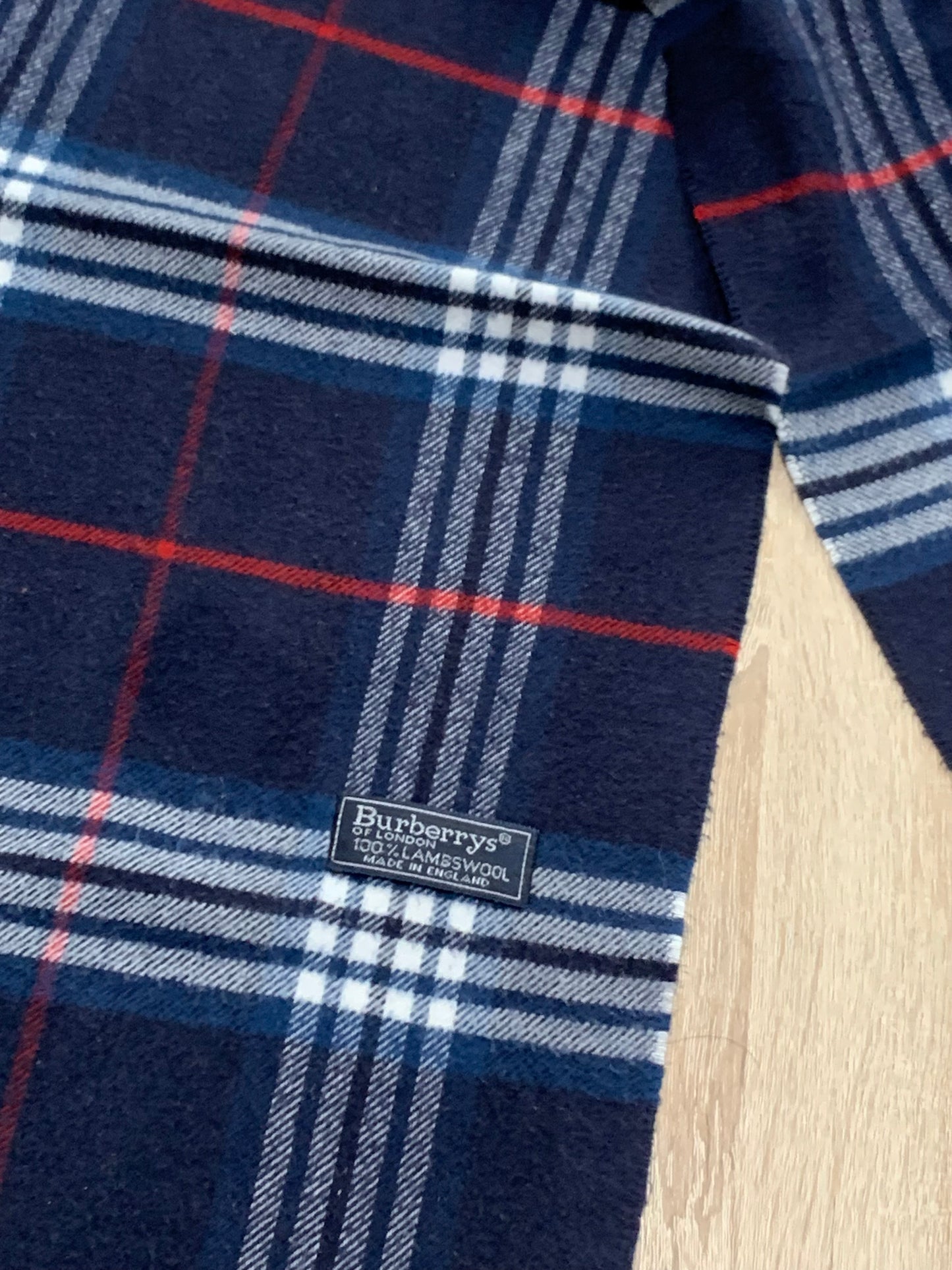 écharpe Burberry vintage 100% laine