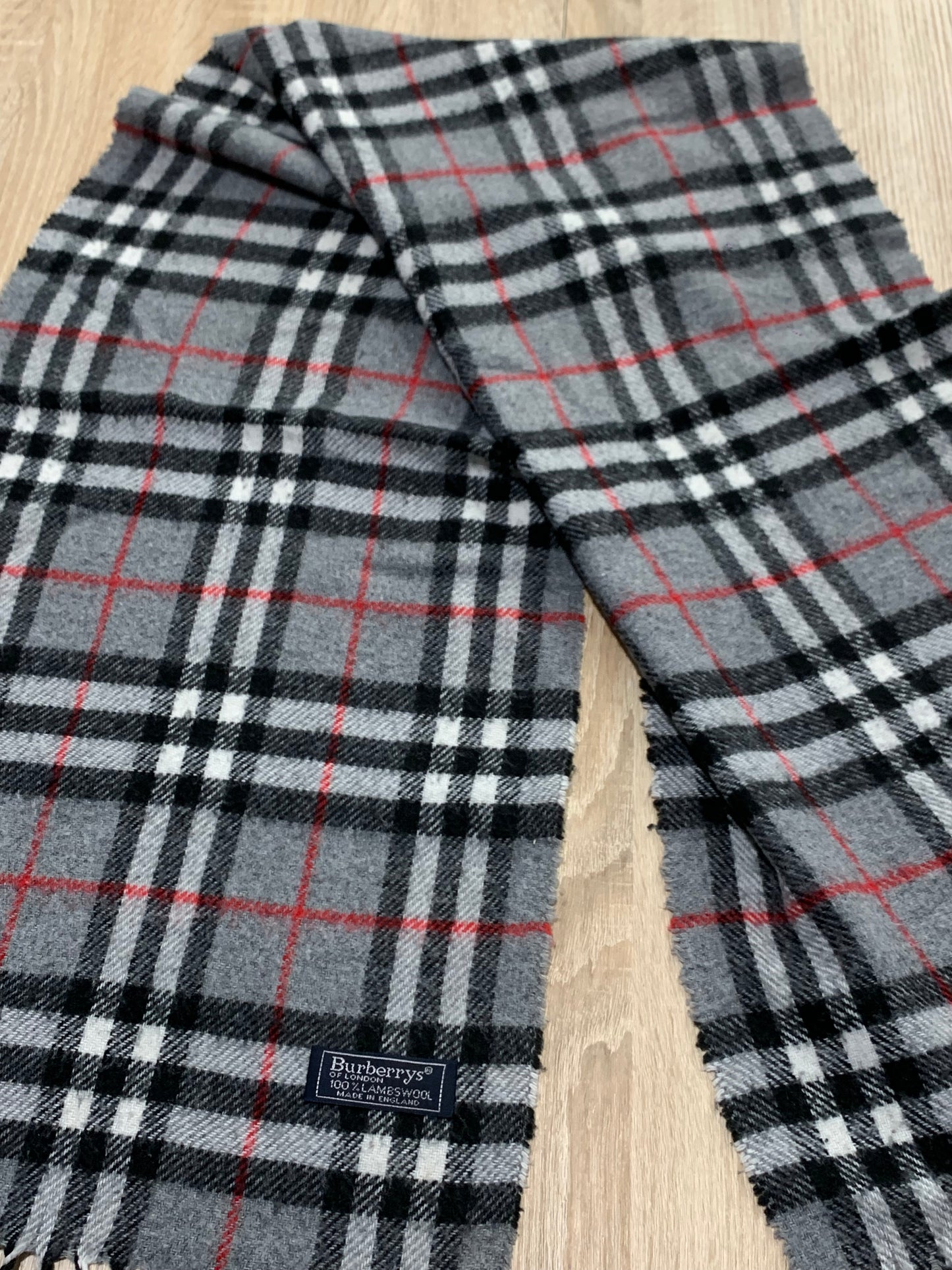 écharpe Burberry 100% laine