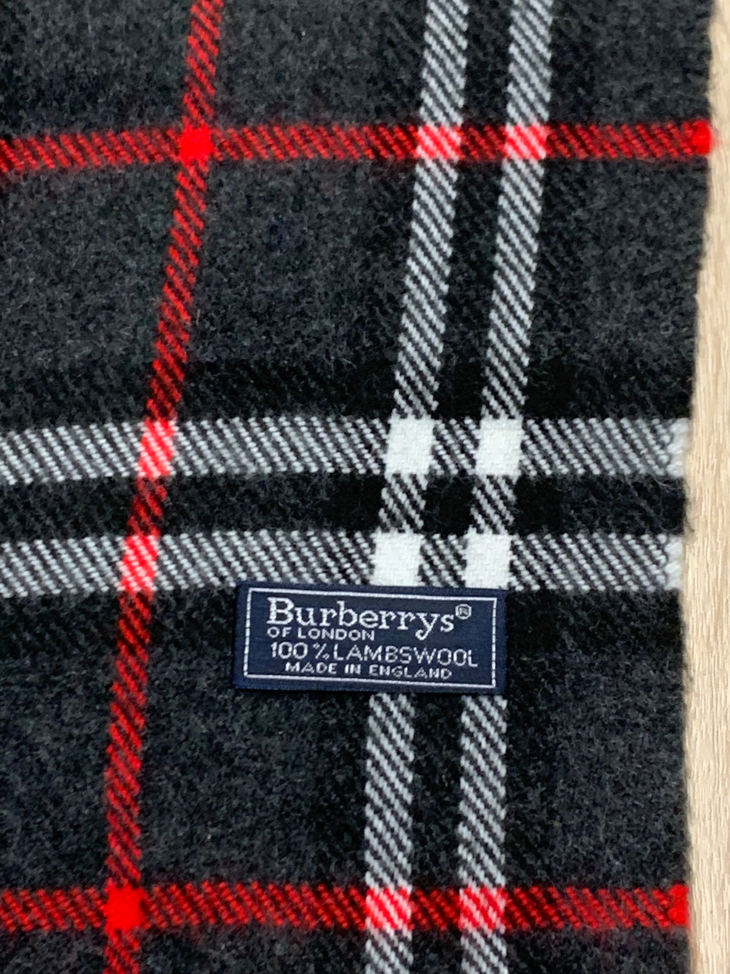 écharpe Burberry 100% laine