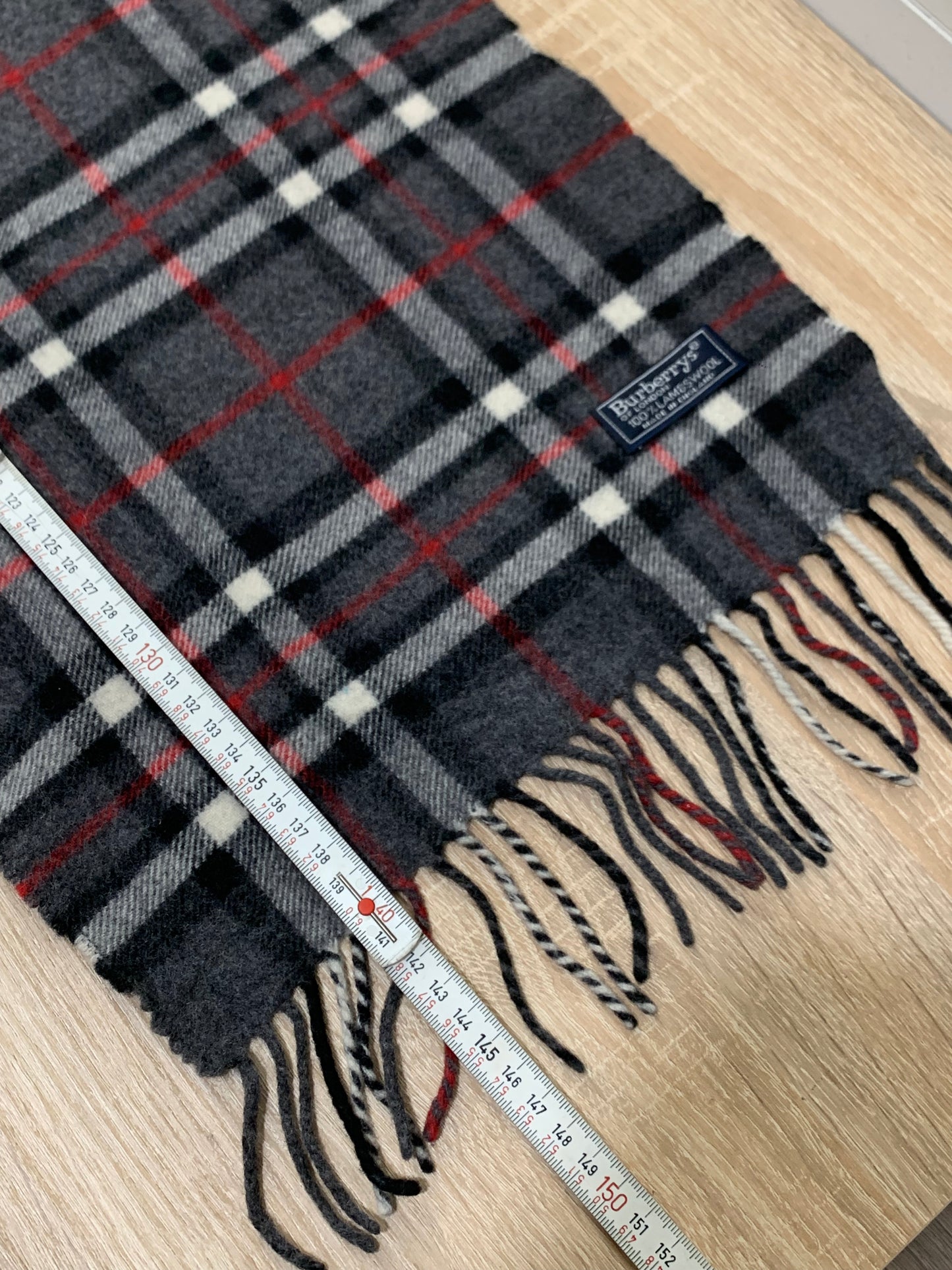 écharpe vintage Burberry 100%laine