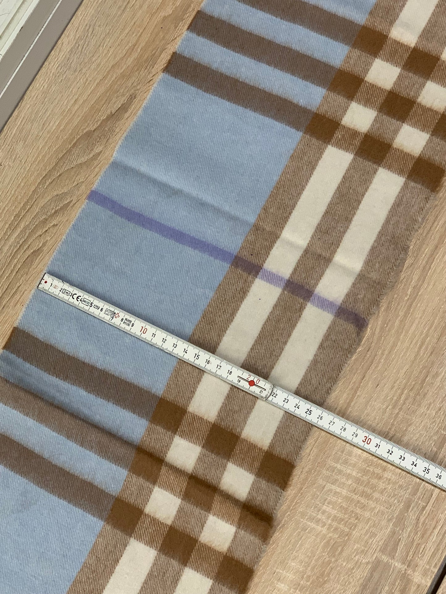 écharpe Burberry vintage 100% cashmere