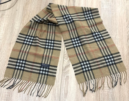 écharpe Burberry 100% laine