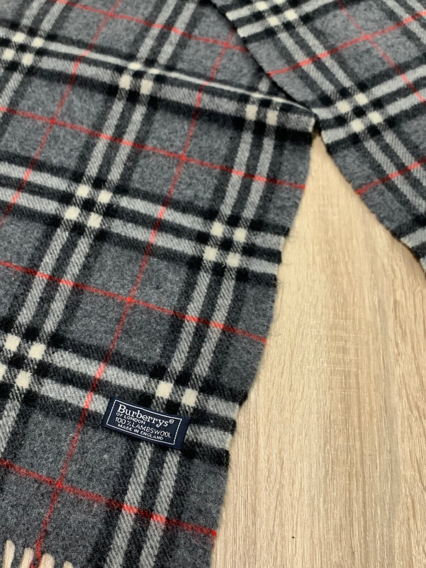 écharpe vintage Burberry 100%laine