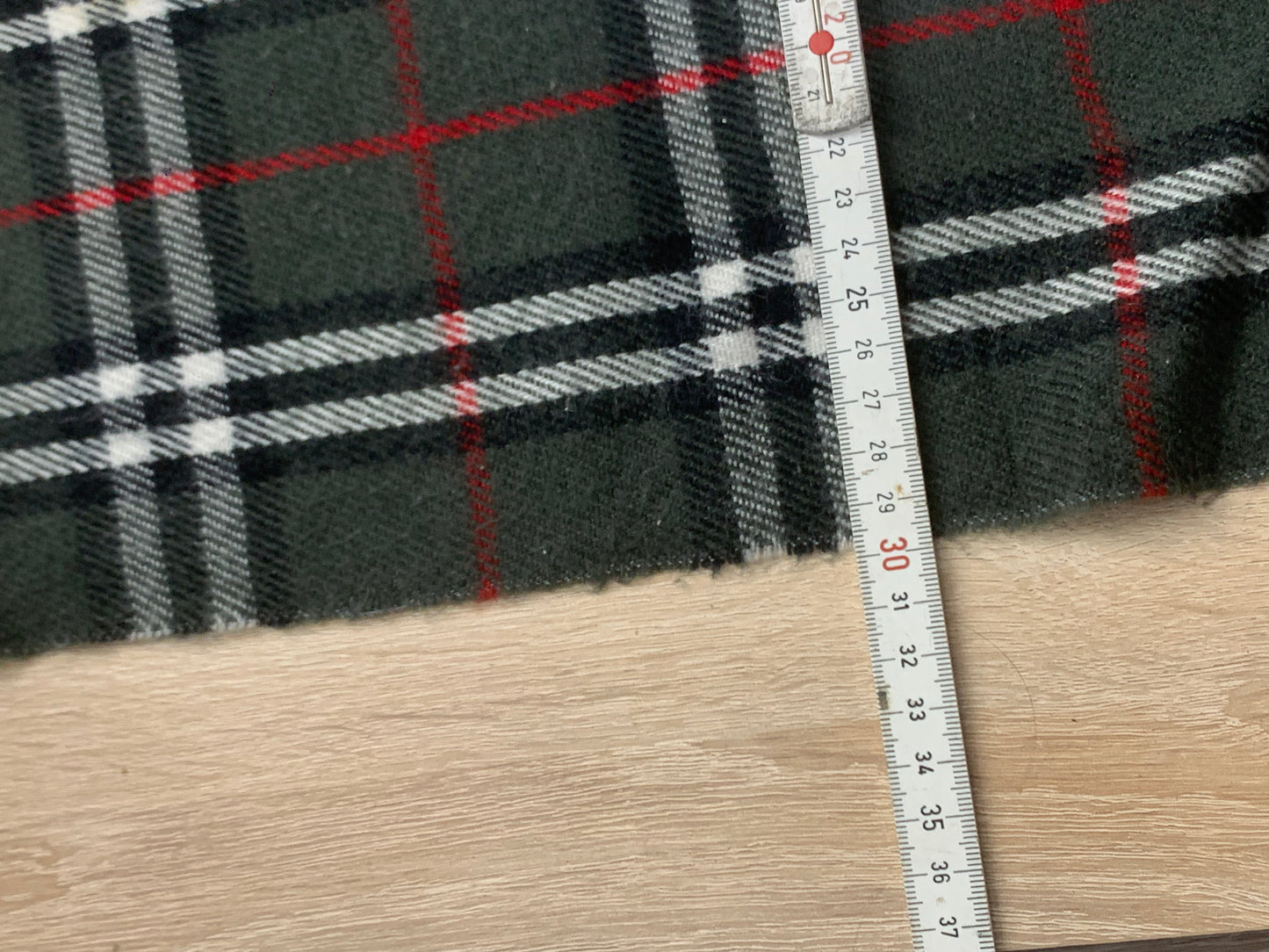 écharpe vintage Burberry 100% laine