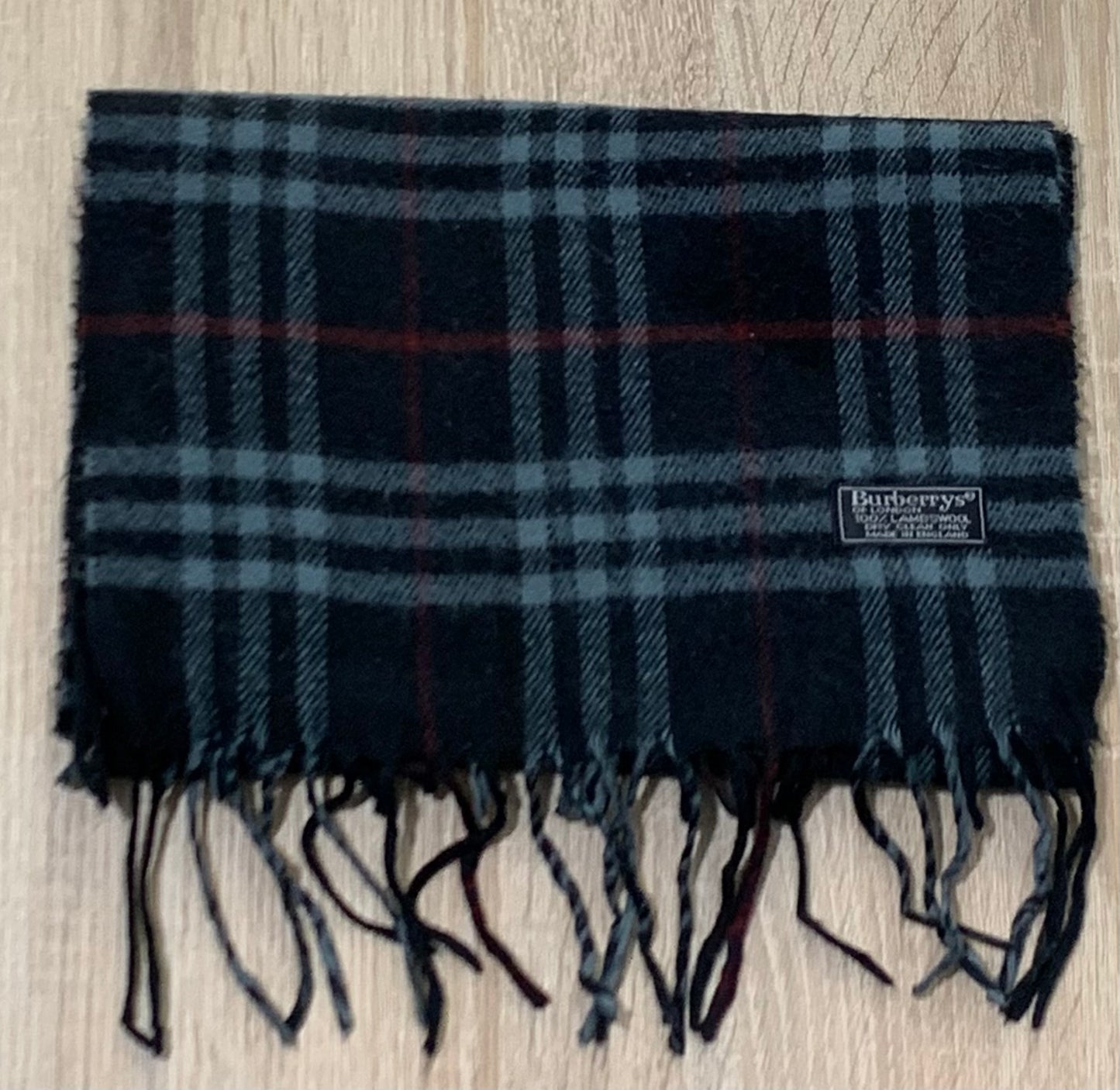 écharpe Burberry 100% laine