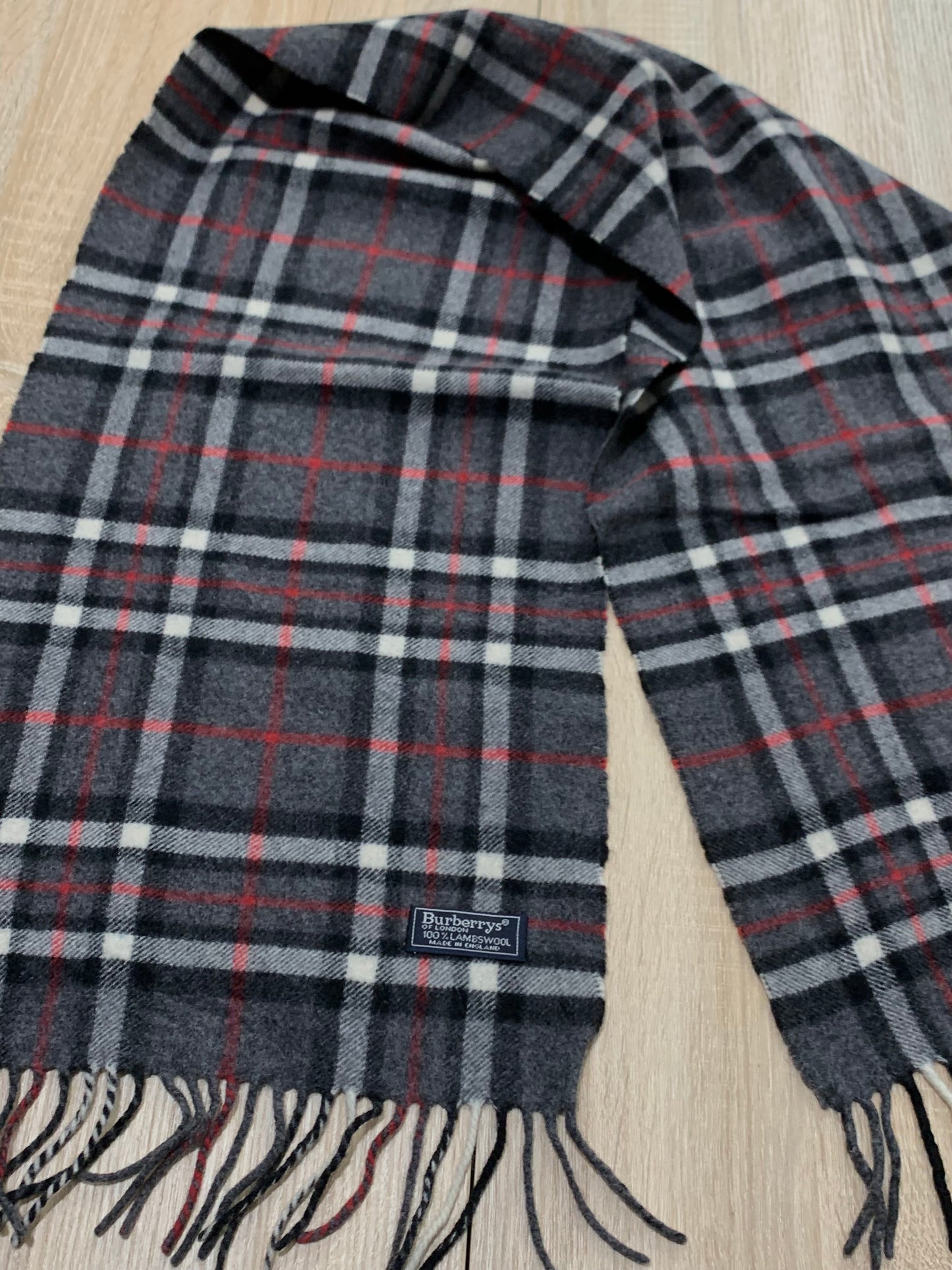 écharpe vintage Burberry 100%laine