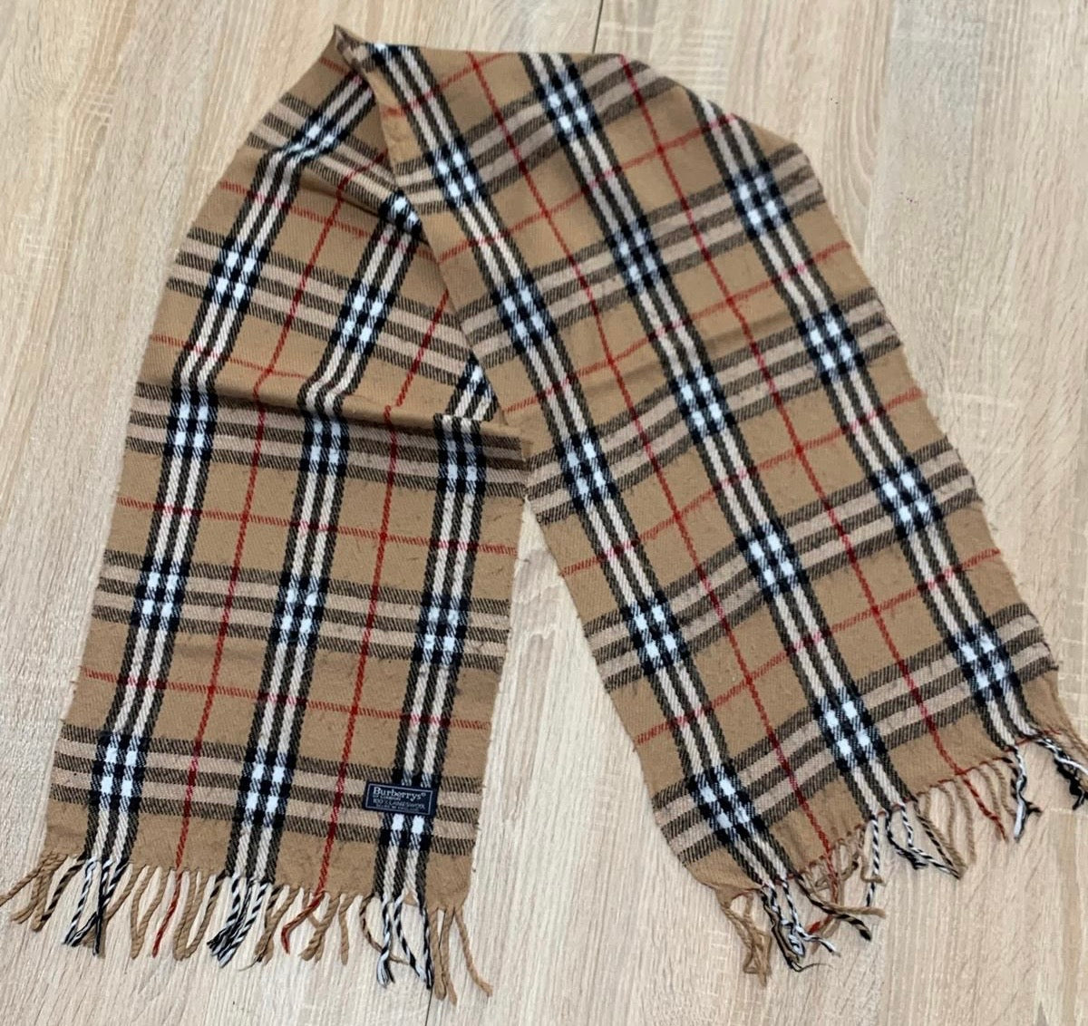 Écharpe Burberry 100% laine