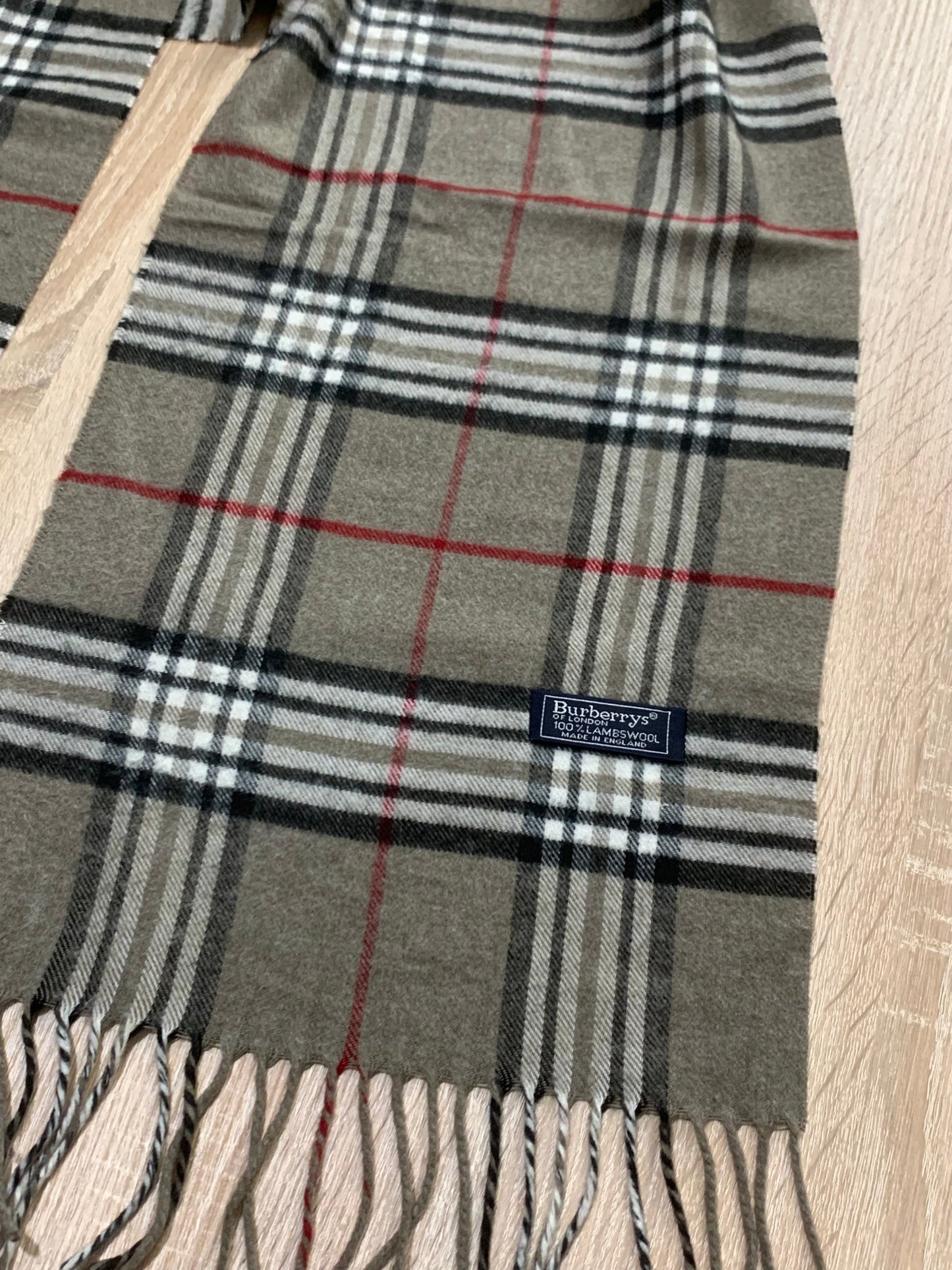 écharpe Burberry 100% laine