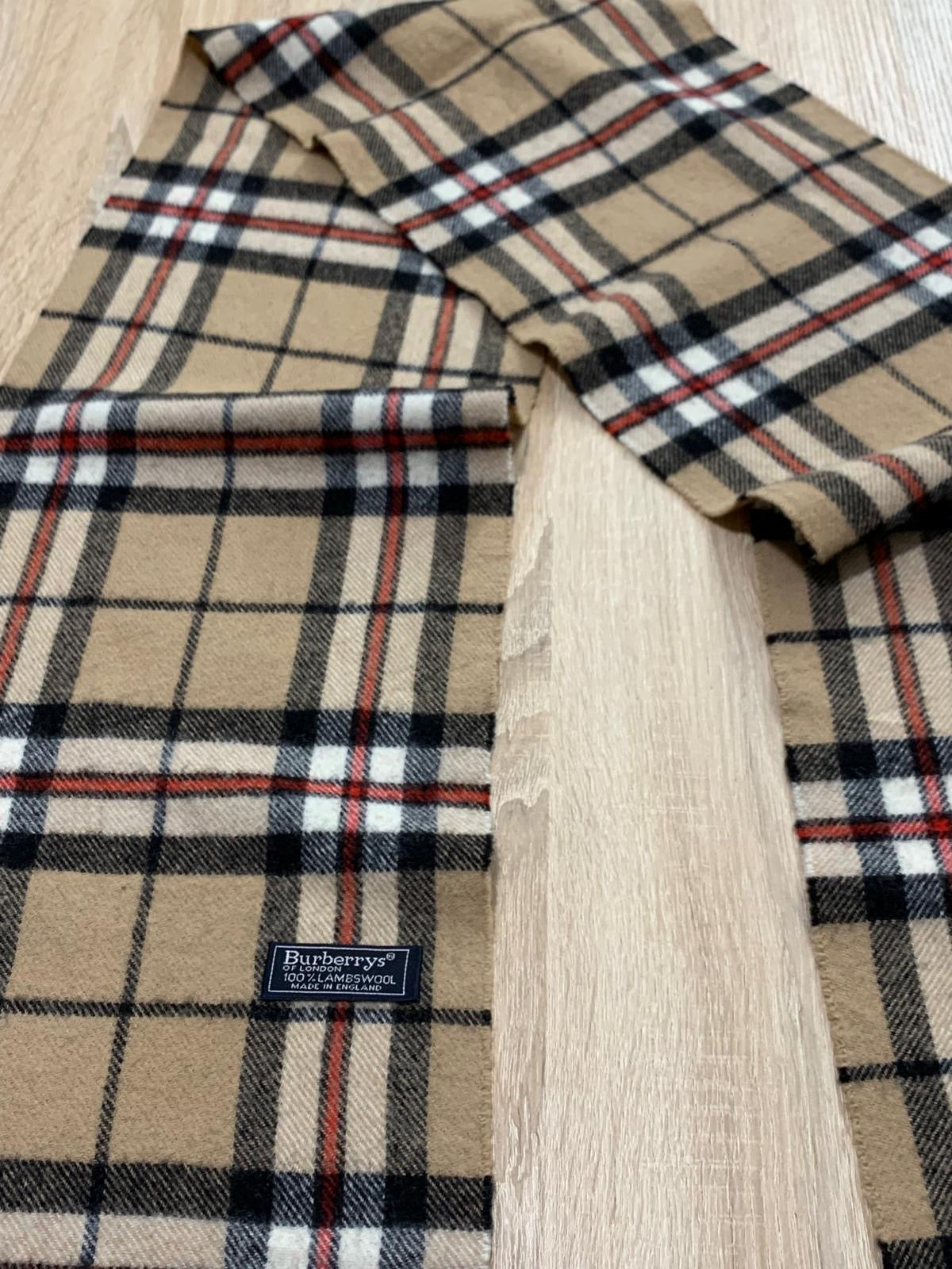 Écharpe Burberry 100% Laine