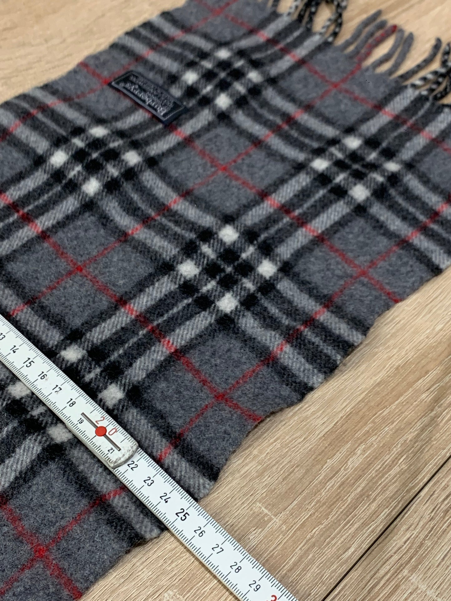 écharpe Burberry 100% laine