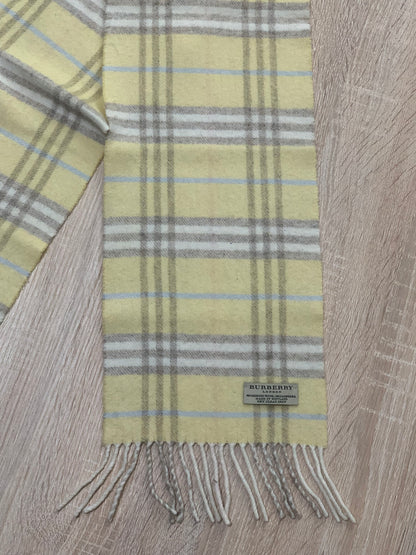 échapper Burberry 90% laine Merino 10% cashmere