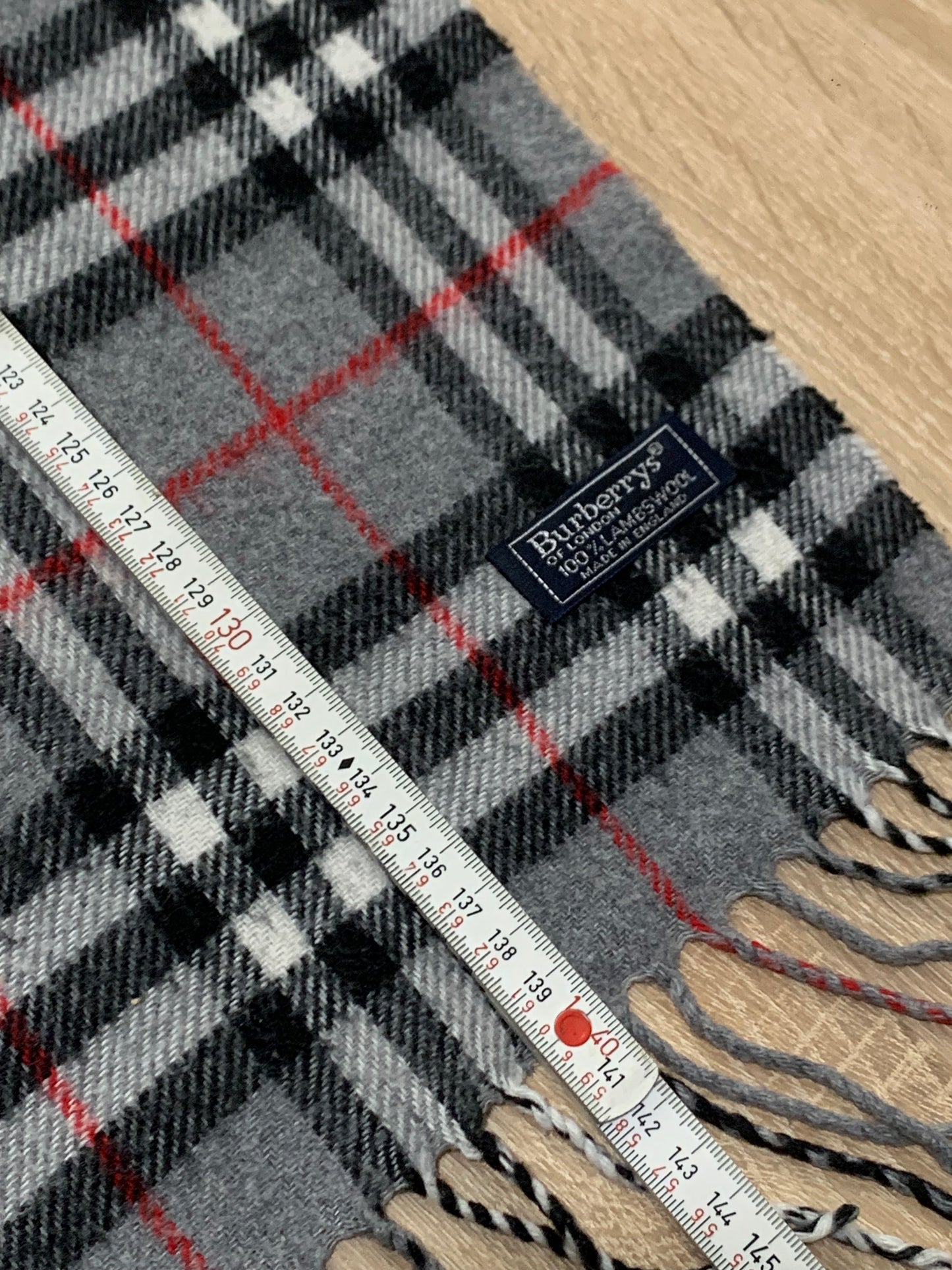 écharpe Burberry 100% laine