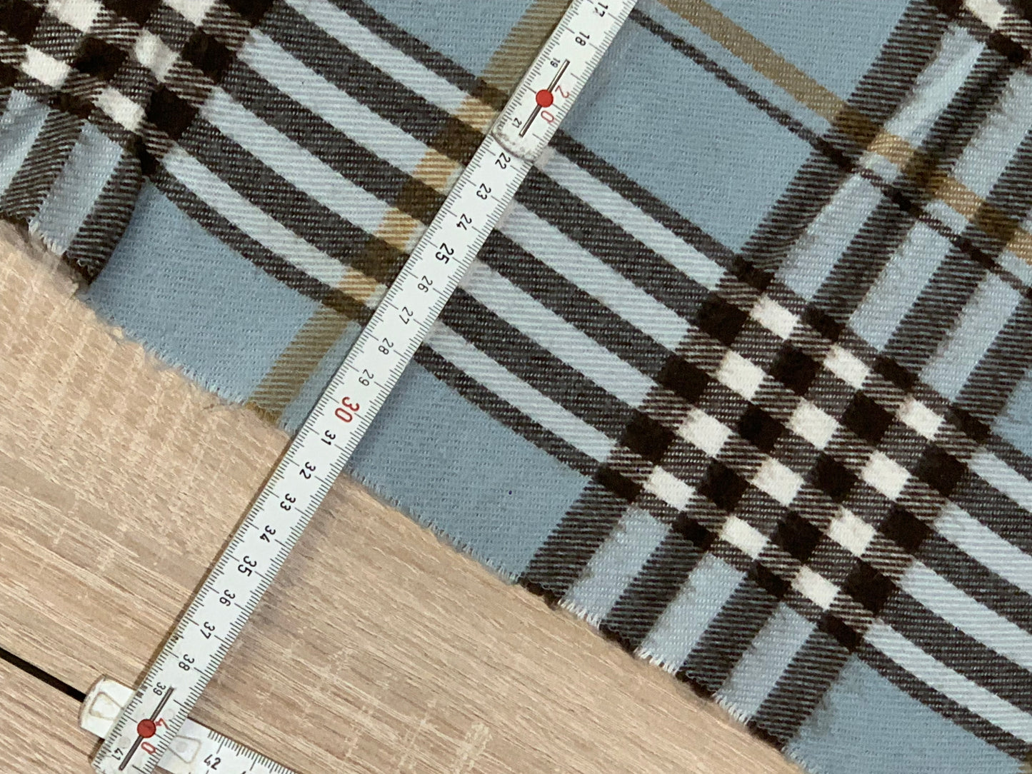 écharpe vintage Burberry 100% laine