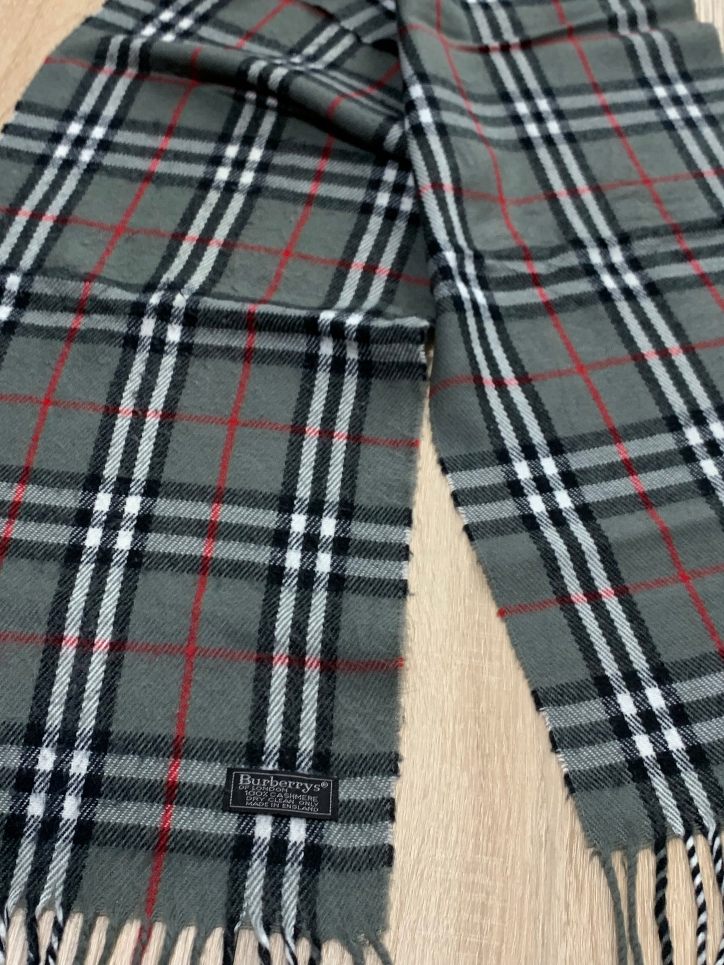 écharpe Burberry 100% laine vintage